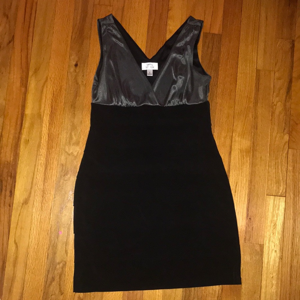 Juniors black and gray banded dress